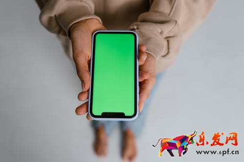 開淘寶店賣手機殼難嗎？賺錢嗎？